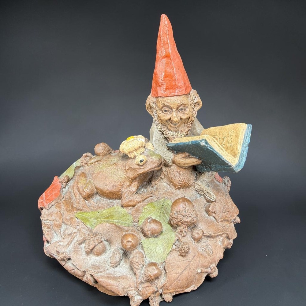 Vintage Tom Clark Gnome Henson 1987 Figurine Frog Reading Book Forest Acorns 5"